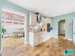 Open Plan- click for photo gallery